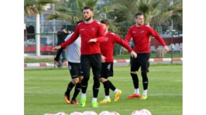 Samsunspor İle Giresunspor 43. Randevuya &Ccedil;ıkacak