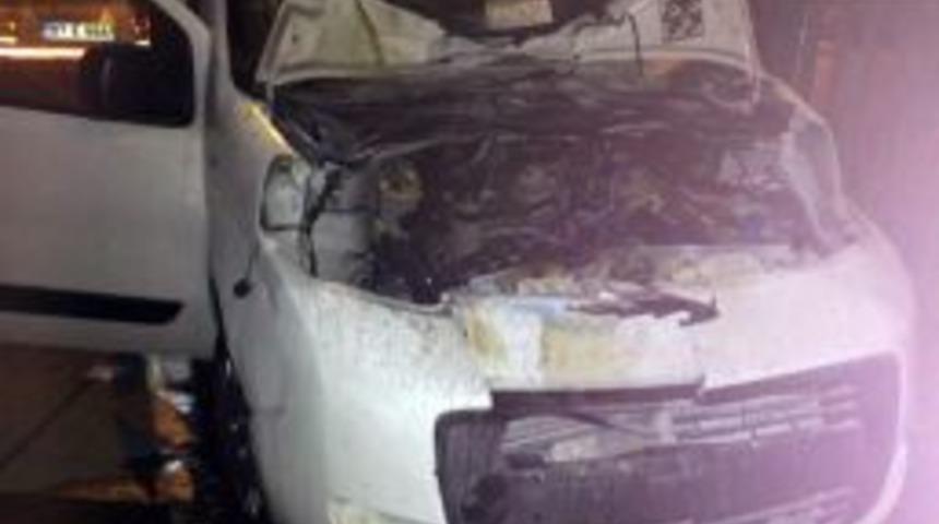 Otomobilin &Ccedil;arptığı Yaya Hayatını Kaybetti