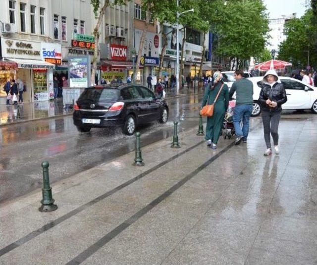 &Ccedil;orlu da Dolu Yağışı Etkili Oldu 2