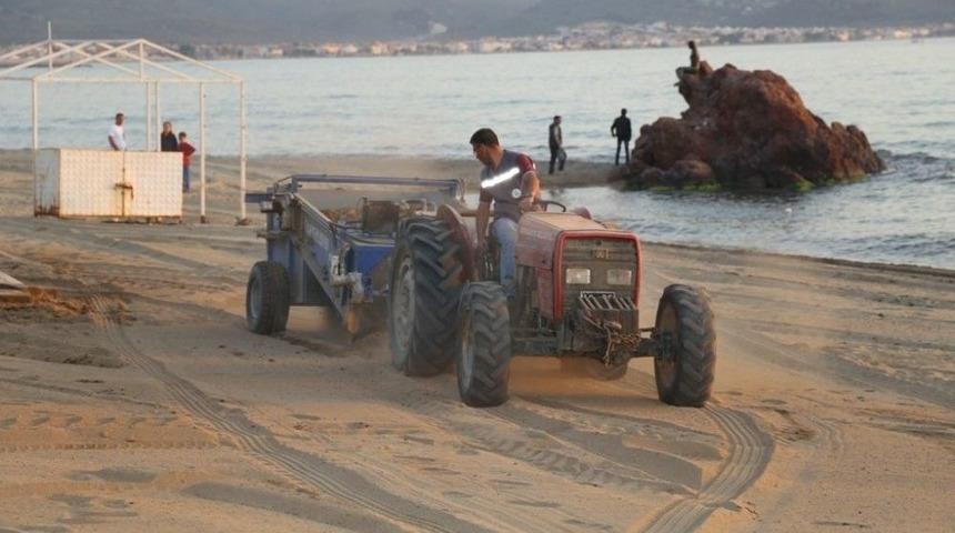 Burhaniye&rsquo; De Plajlar Yaza Hazırlanıyor