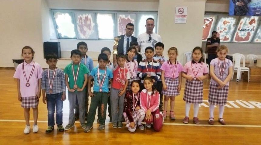 Pelitk&ouml;yl&uuml; &Ouml;ğrencilerin Başarısı