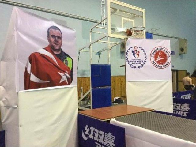 Bayburt ta Kick Box Ş&ouml;leni 1