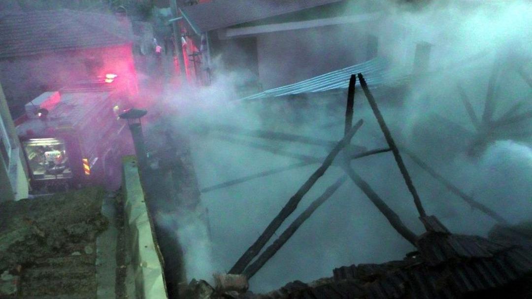 Patlayan Televizyon 2 Evi K&uuml;l Etti