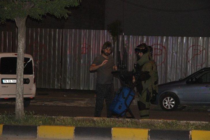 Kaldırımdaki Şüpheli Poşetten Çöp Çıktı G4