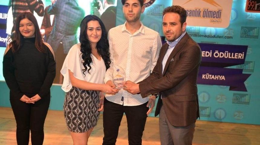 &rsquo;insanlık &Ouml;lmedi&rsquo; &Ouml;d&uuml;lleri Sahiplerini Buldu