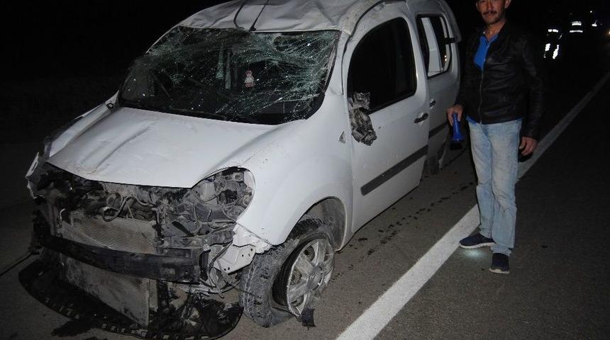 Tekirdağ&rsquo;da D&uuml;ğ&uuml;n D&ouml;n&uuml;ş&uuml; Kaza: 4 Yaralı