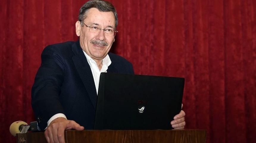 Başkan G&ouml;k&ccedil;ek Muhtarlarla Bir Araya Geldi