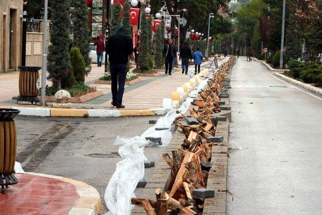 Bin Testi İle Kebap Rekor Denemesine Olumsuz Hava Engeli