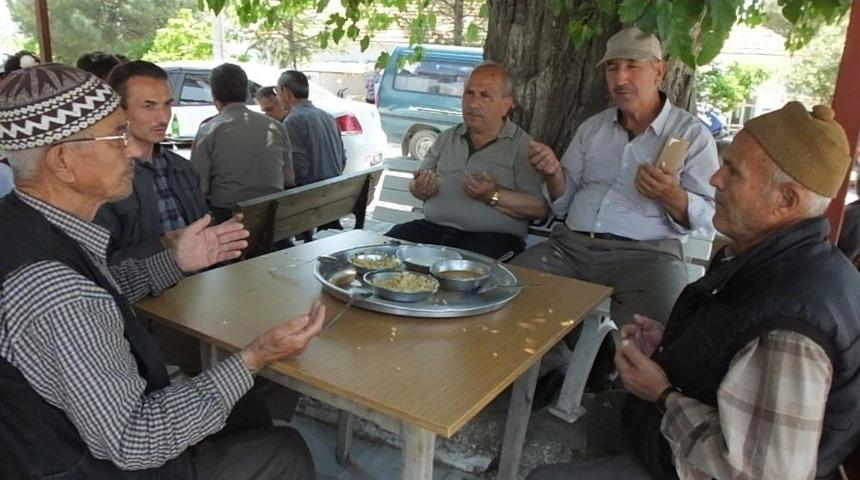 &Ccedil;ift&ccedil;i Hayırına Yoğun İlgi