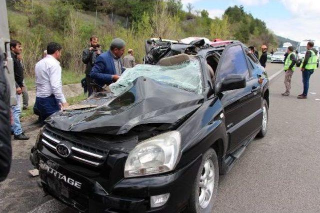 Düğün Dönüşü Kaza: 1 Ölü, 6 Yaralı