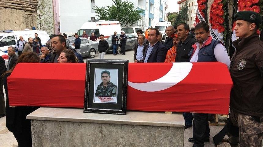 Kalp Krizinden &Ouml;len &Ouml;zel Harekat Polisi Son Yolculuğuna Uğurlandı