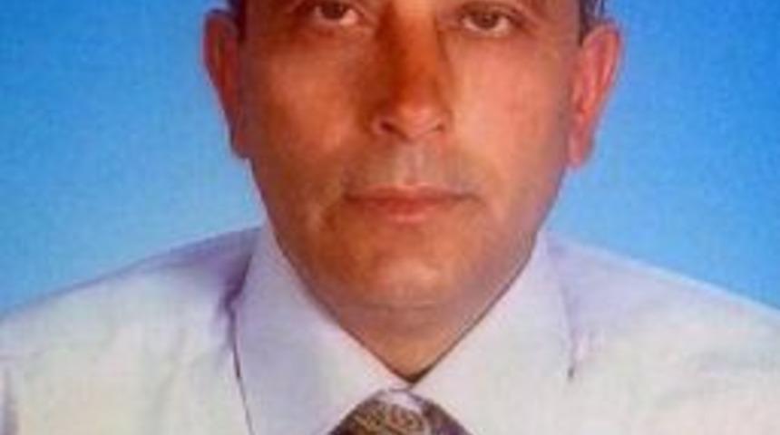 Evinin Bah&ccedil;esinde Başından Vurulmuş Cesedi Bulundu