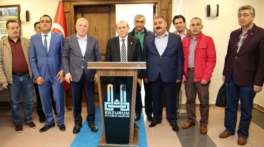 Ak Parti İstanbul Milletvekili Burhan Kuzu Başkan Sekmen&rsquo;i Ziyaret Etti