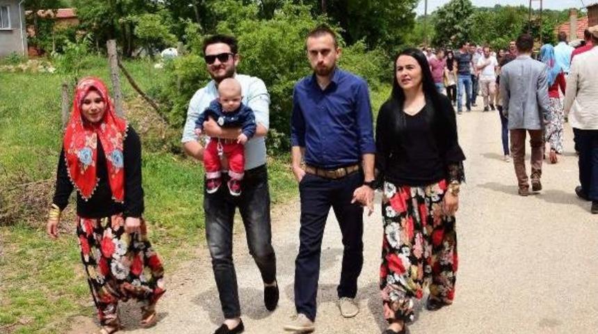 Aşıklar Sokağı'nda G&ouml;n&uuml;llerinin Sultanını Aradılar