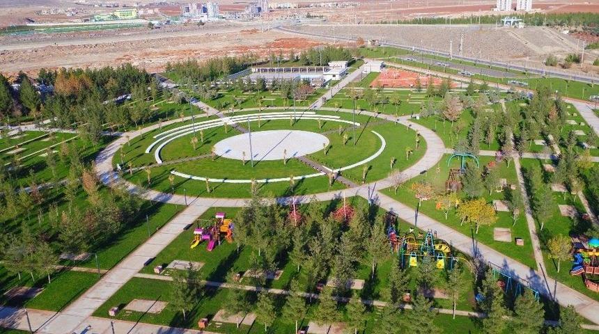 B&uuml;y&uuml;kşehir Sosyal Tesisleri Vatandaşı Bekliyor