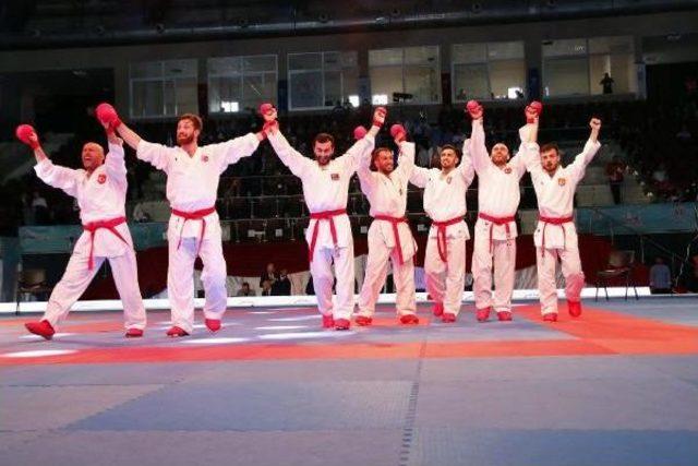 Karate Milli Takımı Avrupa Şampiyonu Oldu