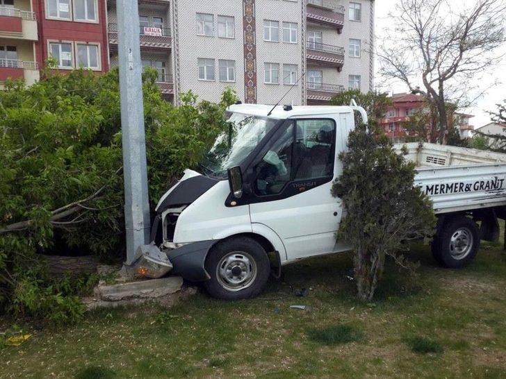 Yozgat’ta Trafik Kazası: 2 Yaralı