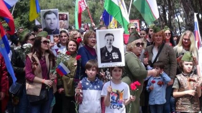 Ruslar, 9 Mayıs Zafer Bayramı&rsquo;Nı Heybeliada'da Kutladı