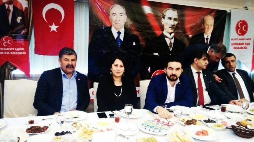 Taşdoğan Mhp&rsquo;li Delegelerle Biraraya Geldi