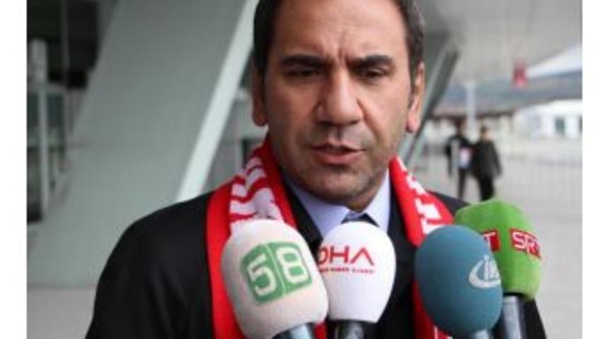 Sivasspor Başkanı Otyakmaz: "net Bir Galibiyet Aldık"