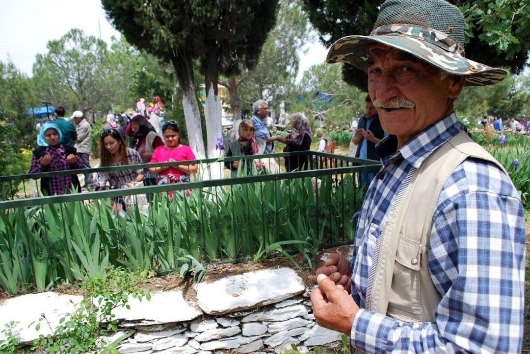 Salihli&rsquo;de 8 Bin Kişilik Hayır Yemeği