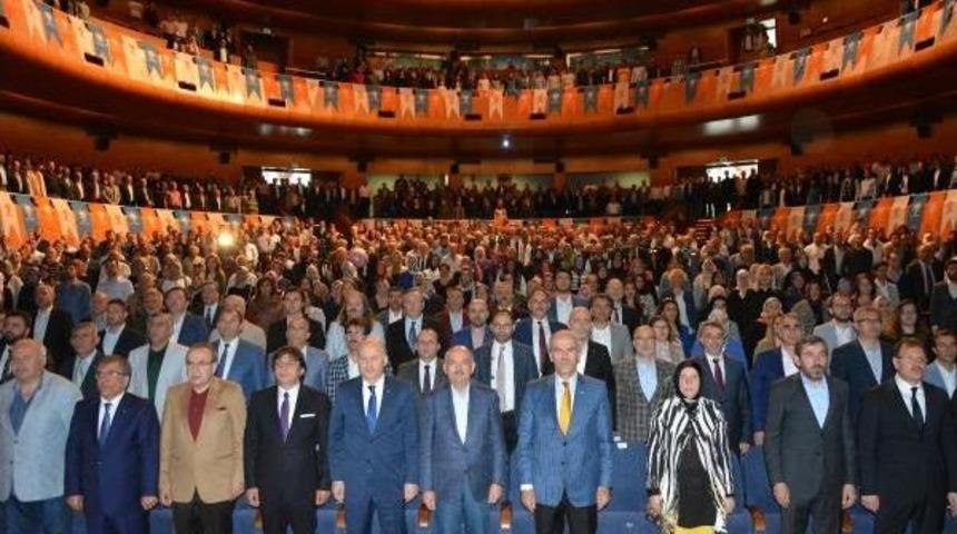 M&uuml;ezzinoğlu: Adımızla Alay Edenler Sonra Kapımızın &Ouml;n&uuml;nde N&ouml;bet Tuttu