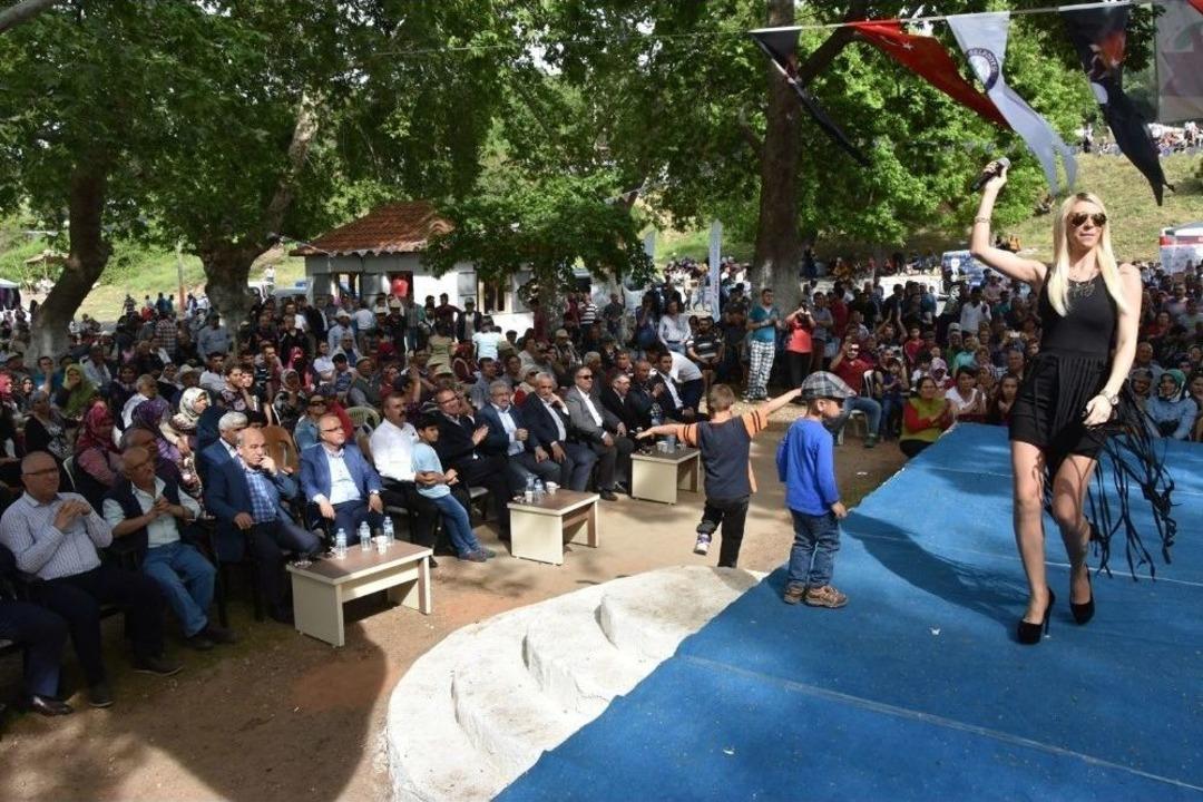 Salihli&rsquo;de Hıdrellez Coşkusu