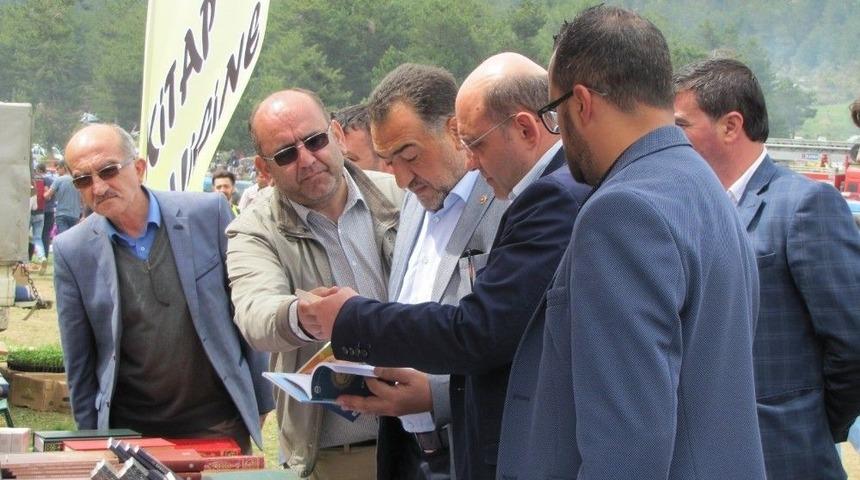 Hıdrellez Şenliklerine 20 Bin Kişi Katıldı