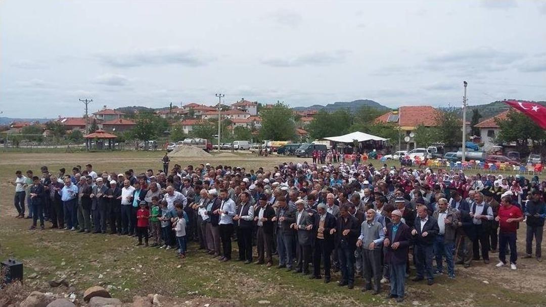 Selendililer Yağmur Duasına &Ccedil;ıktı