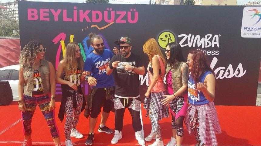Beylikd&uuml;z&uuml; Zumba Festivali Başladı