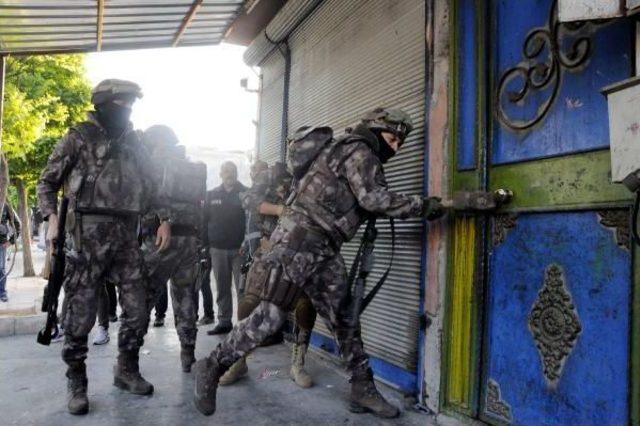 Gaziantep te, Uyuşturucu Satıcılarına Şafak Operasyonu 1