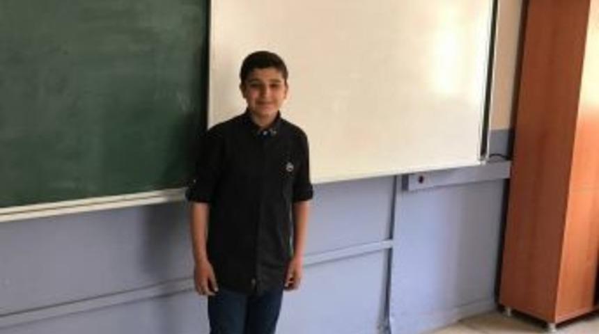 Beyt&uuml;şşebaplı &Ouml;ğrenci Teog&rsquo;da T&uuml;rkiye Birincisi Oldu