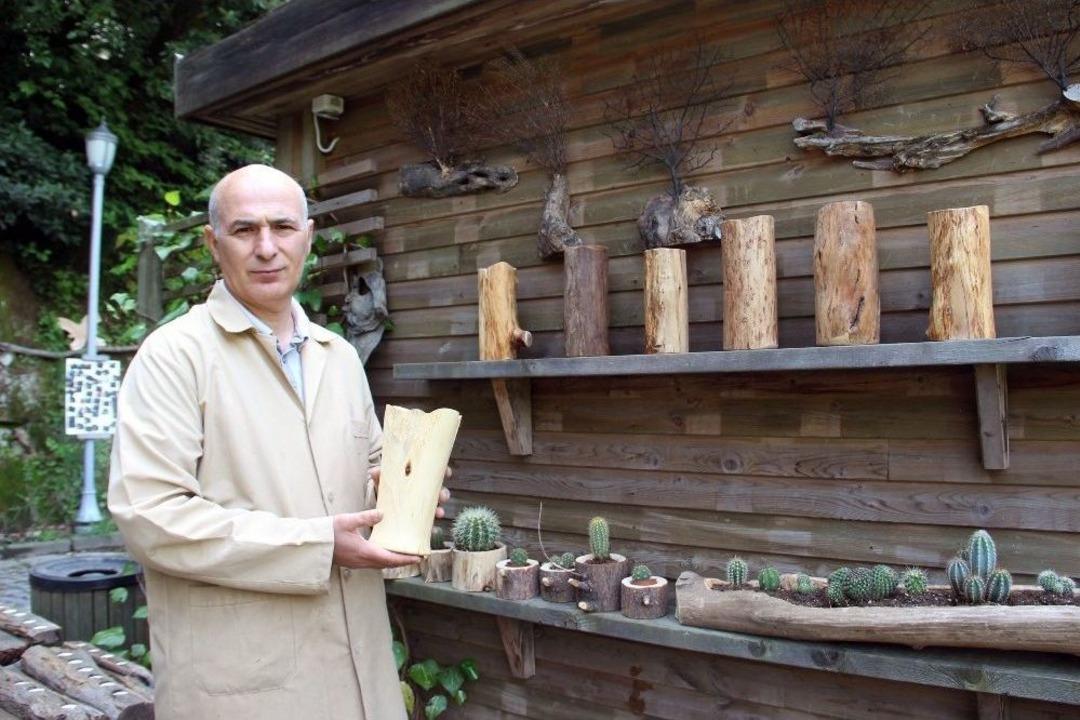 (&ouml;zel Haber) Ağa&ccedil; Par&ccedil;alarından Yaptığı S&uuml;slerle Yarışmada Birinci Oldu