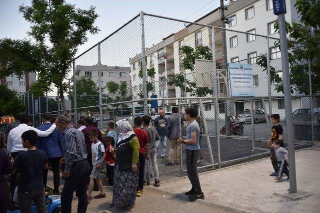 Yunusemre Belediyesinden Lavanta Park’a Spor Alanı