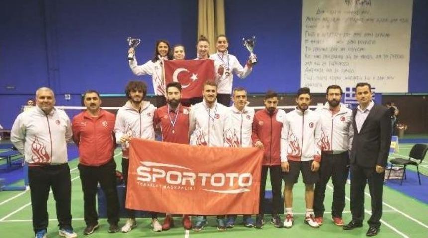 Badminton Milli Takımları Hırvatistan Ve Yunanistan'dan Madalya Ile D&ouml;nd&uuml;