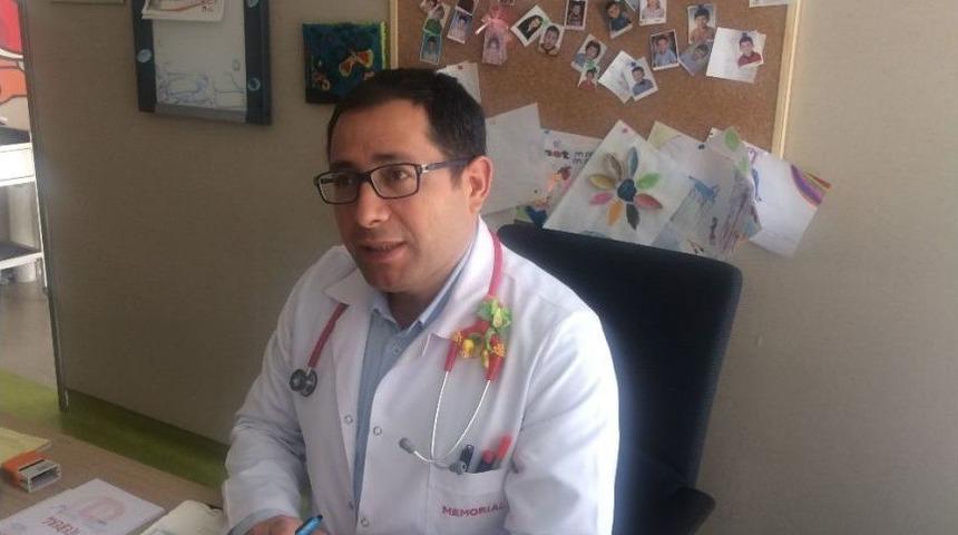 (&ouml;zel Haber) Fotoğrafta &Ccedil;ıkan Kırmızı G&ouml;z Sağlıklılık G&ouml;stergesi