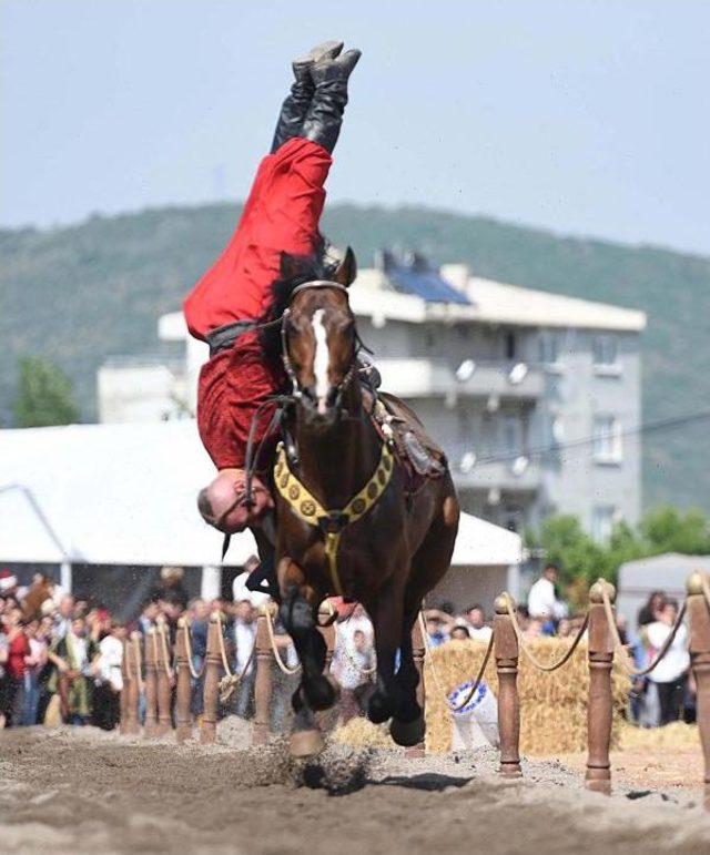 Balıkesir'deki Altın Ok Festivali Sona Erdi