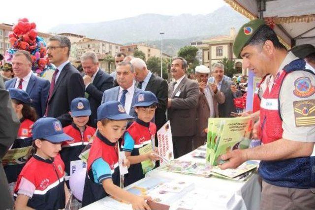 Trafik Haftası'nda Gerçeği Aratmayan Tatbikat