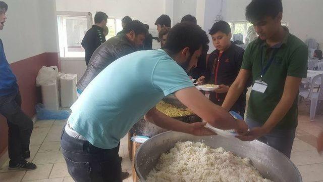 Ak Parti Heyeti, Bilecik Sinoplular Yardımlaşma Ve Dayanışma Derneğinin Hıdrellez Etkinliğine Katıldı 1