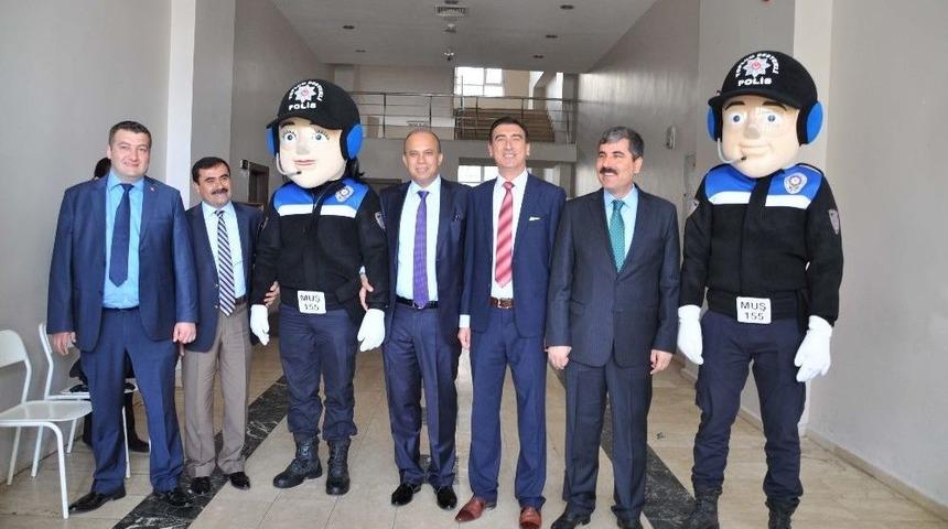 Muş&rsquo;ta &rsquo;karayolu G&uuml;venliği Ve Trafik Haftası&rsquo; Etkinliği