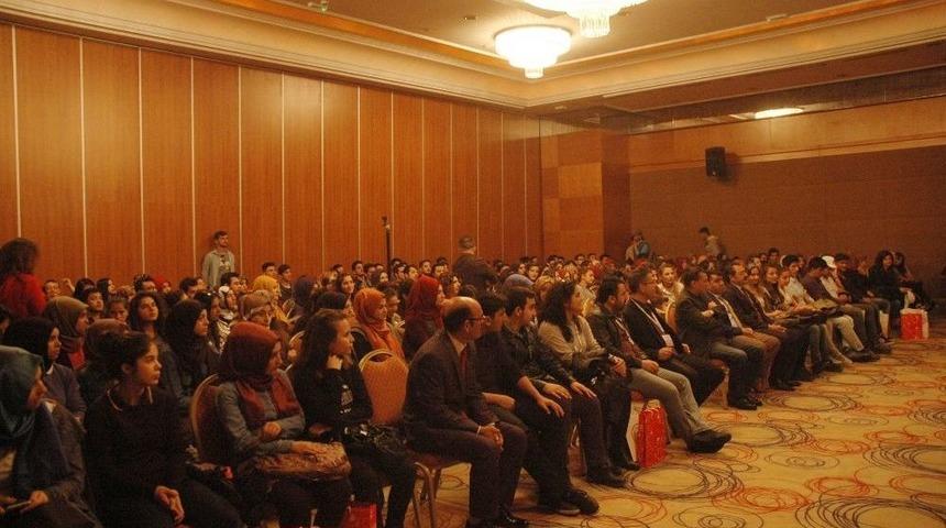 Van&rsquo;da &Uuml;niversite Tanıtım Ve Tercih G&uuml;nleri