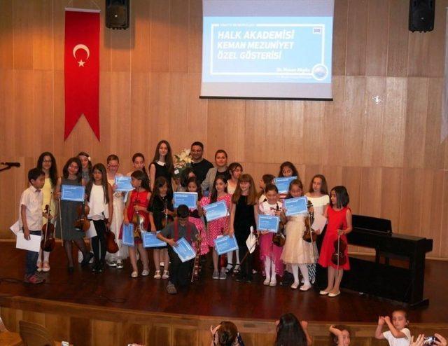 Geleceğin Sanat&ccedil;ıları B&uuml;y&uuml;k&ccedil;ekmece&rsquo;de Sahne Aldı 2