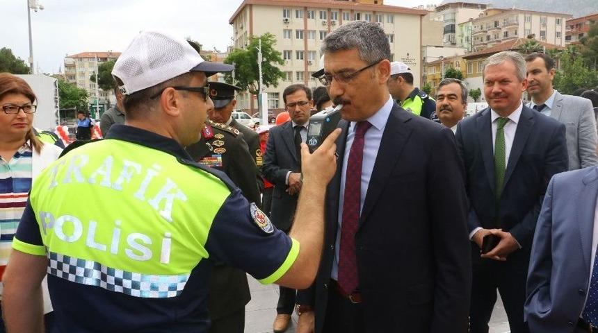 Trafik Haftası Etkinliklerinde B&uuml;y&uuml;kşehir Standı B&uuml;y&uuml;k İlgi G&ouml;rd&uuml;