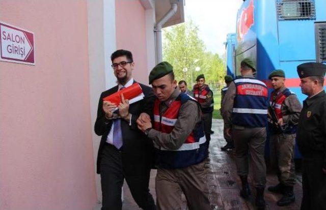 Bolu'da 77 Sanıklı Fetö'nün Üniversite Yapılanması Davası Başladı