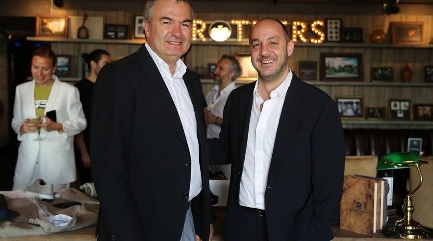 &Uuml;nl&uuml; İsimler George Hogg İle Buluştu