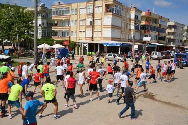 Karacabey Longoz Maratonu Çekişmeli Geçti 1