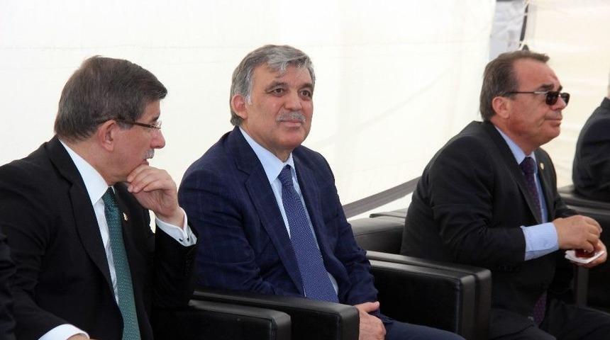 11. Cumhurbaşkanı G&uuml;l, Taziyeleri Kabul Etti