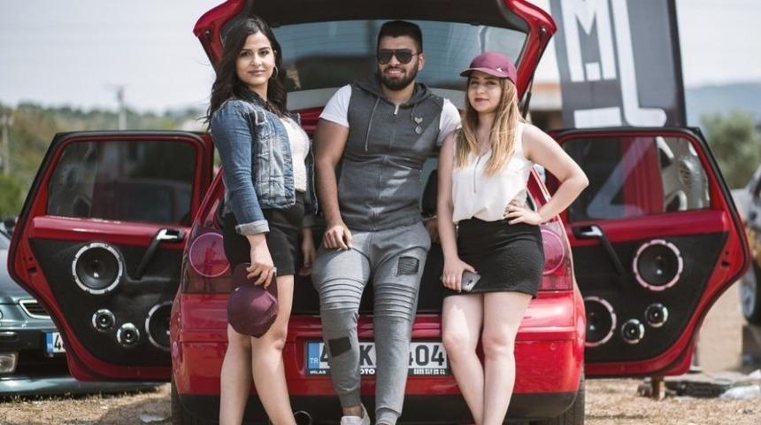Otomobil Tutkunları Milas&rsquo;ta Buluştu