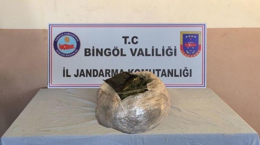 Yolcu Otob&uuml;s&uuml;nde Esrar Ele Ge&ccedil;irildi