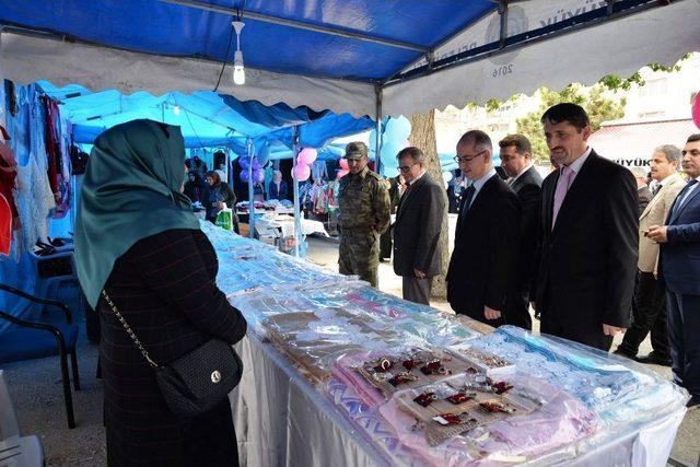 Bozüyük İlçe Müftülüğü Tarafından Düzenlenen Kermes Törenle Açıldı